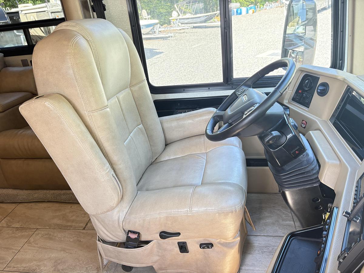 Used 2021 Newmar Kountry Star 3717