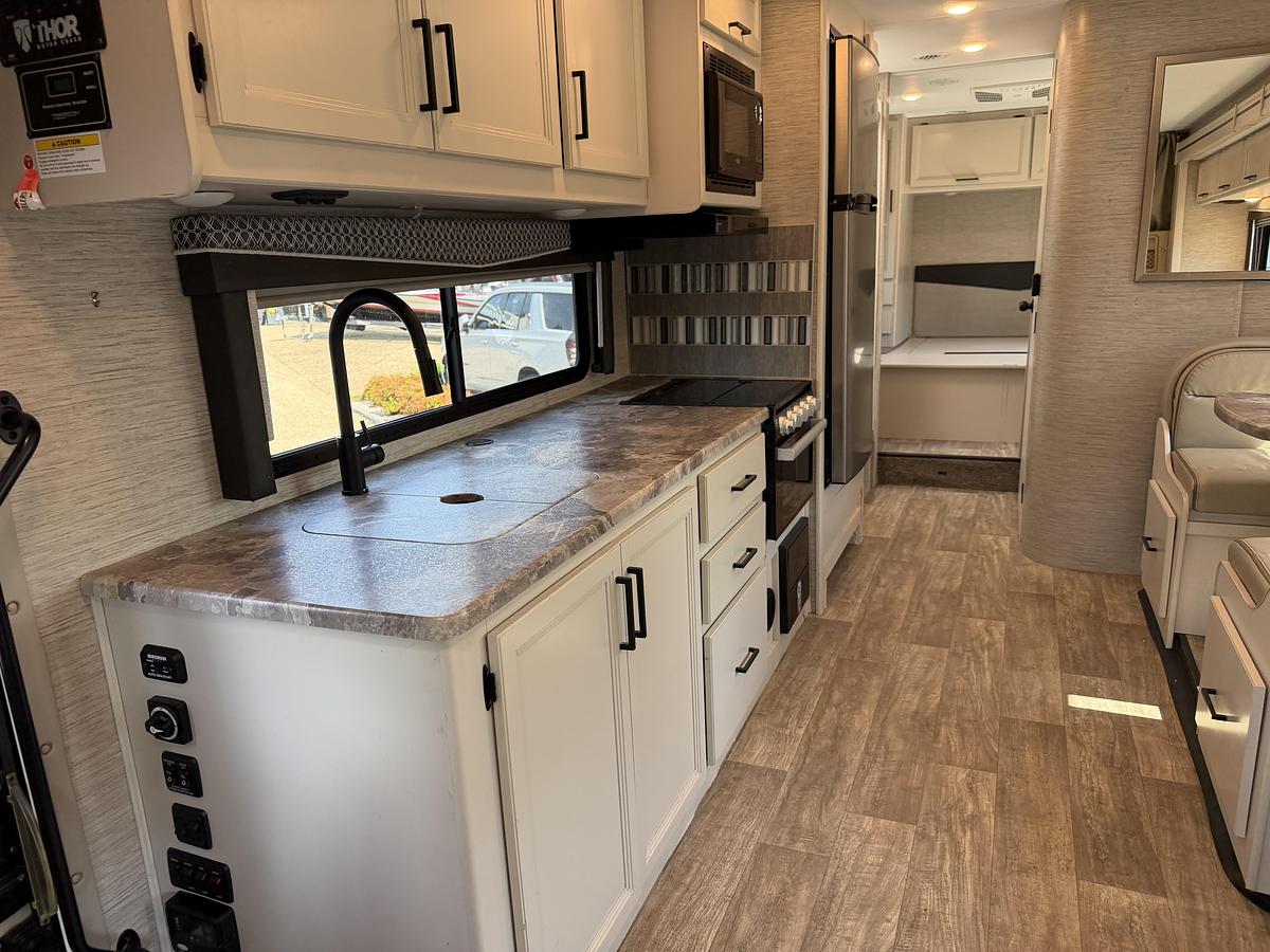 Used 2023 Thor Motor Coach Chateau 31MV