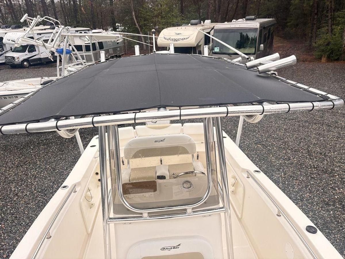 Used 2022 Bulls Bay 230