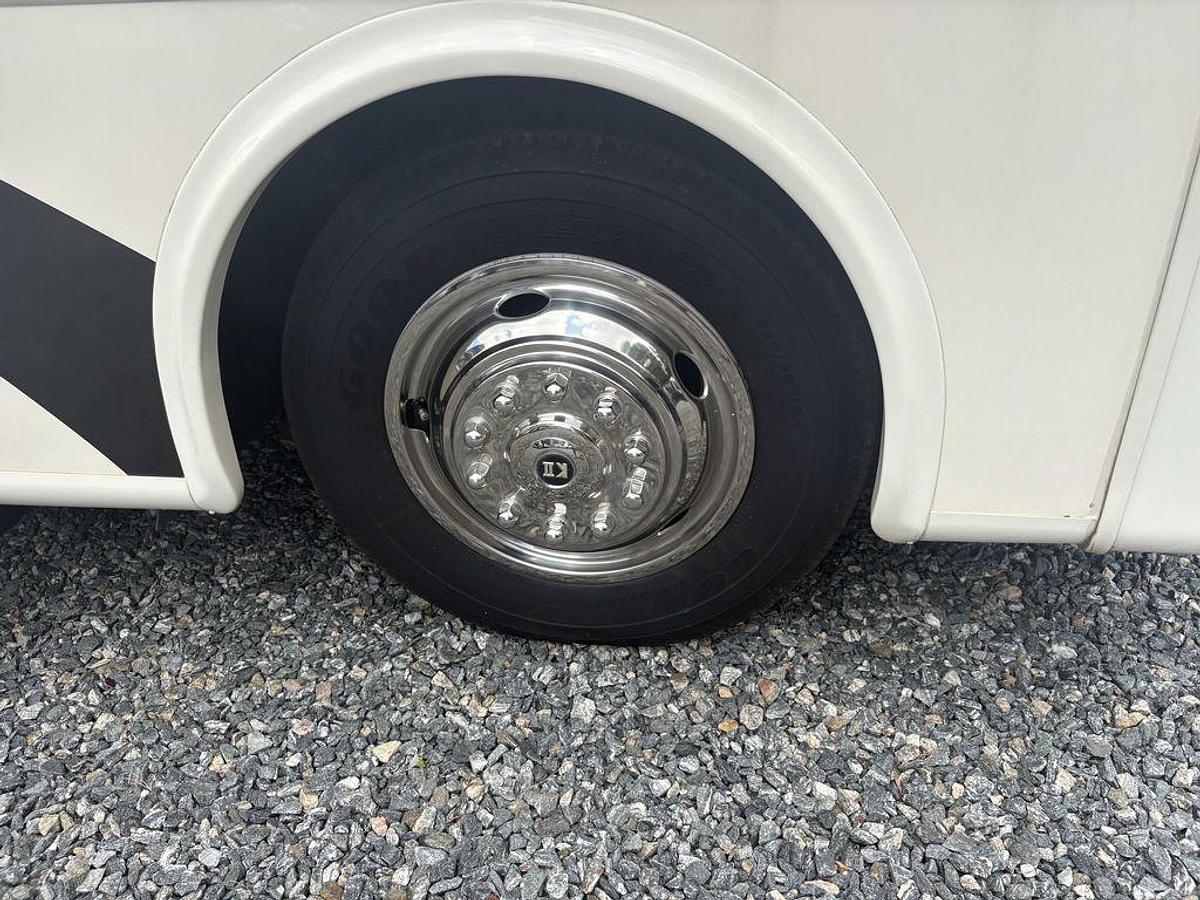 2020 Thor Motor Coach Hurricane 35M