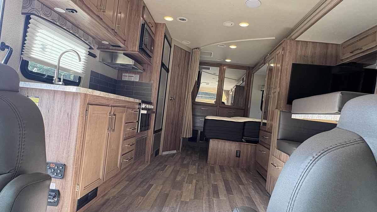 Used 2019 Entegra 24B
