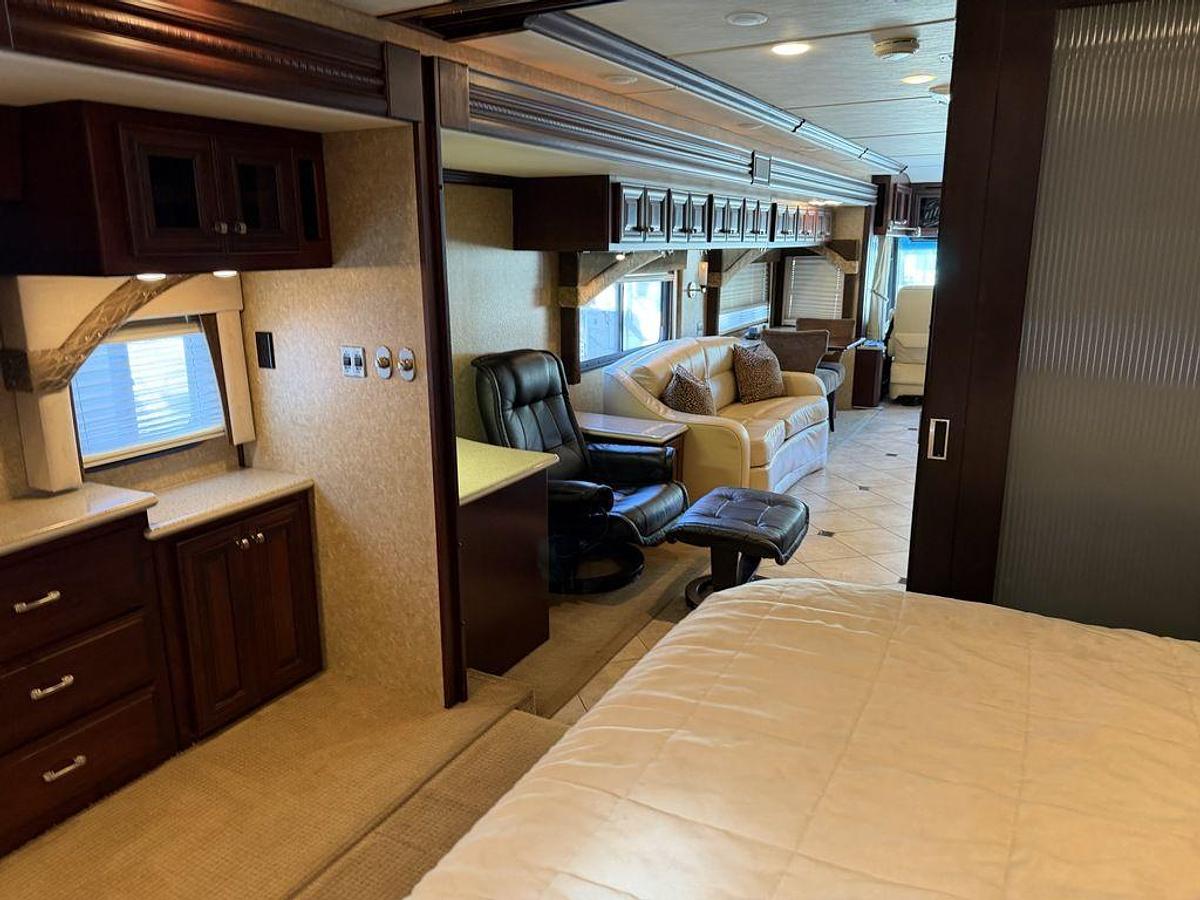 Used 2008 Fleetwood Revolution 42K