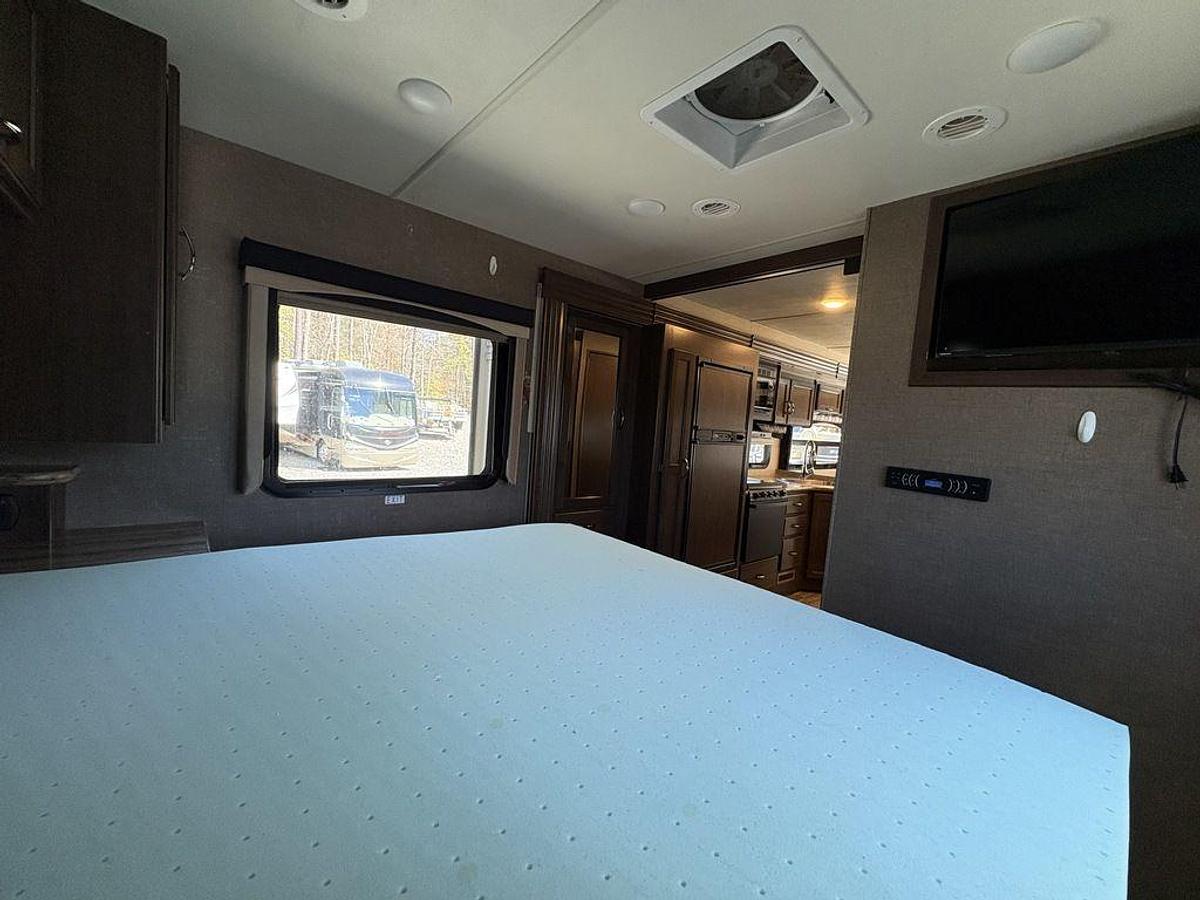 Used 2017 Thor Motor Coach A.C.E. 30.4