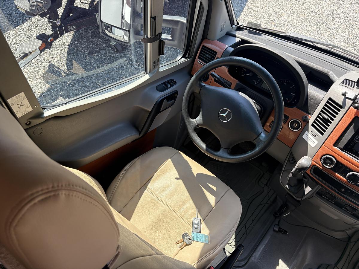Used 2013 Winnebago Vita 24G
