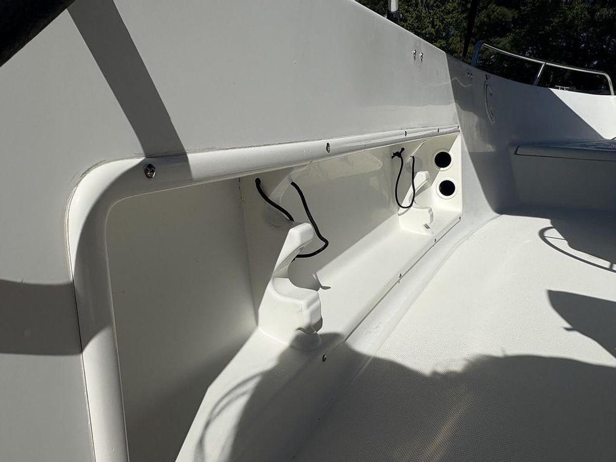 Used 2000 HydraSports Sea Horse 180