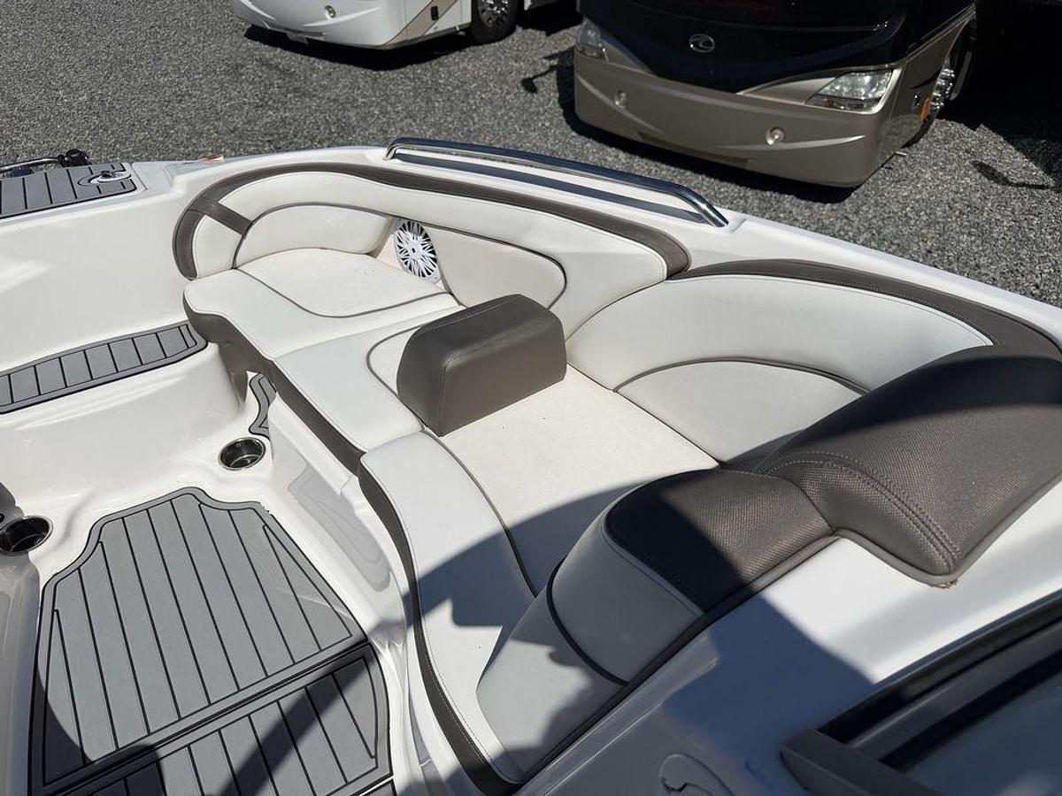 Used 2014 Yamaha 242 Limited