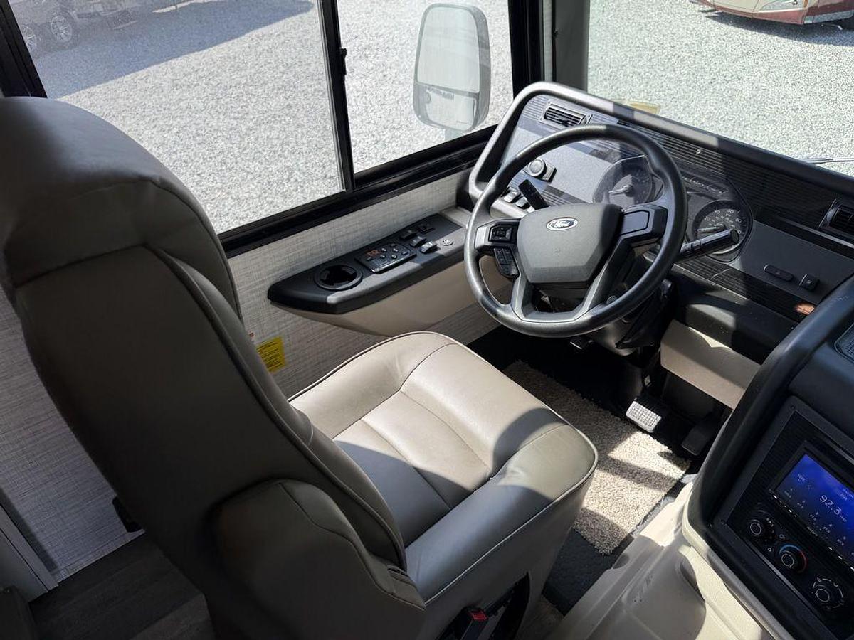 Used 2024 Jayco Precept 36A