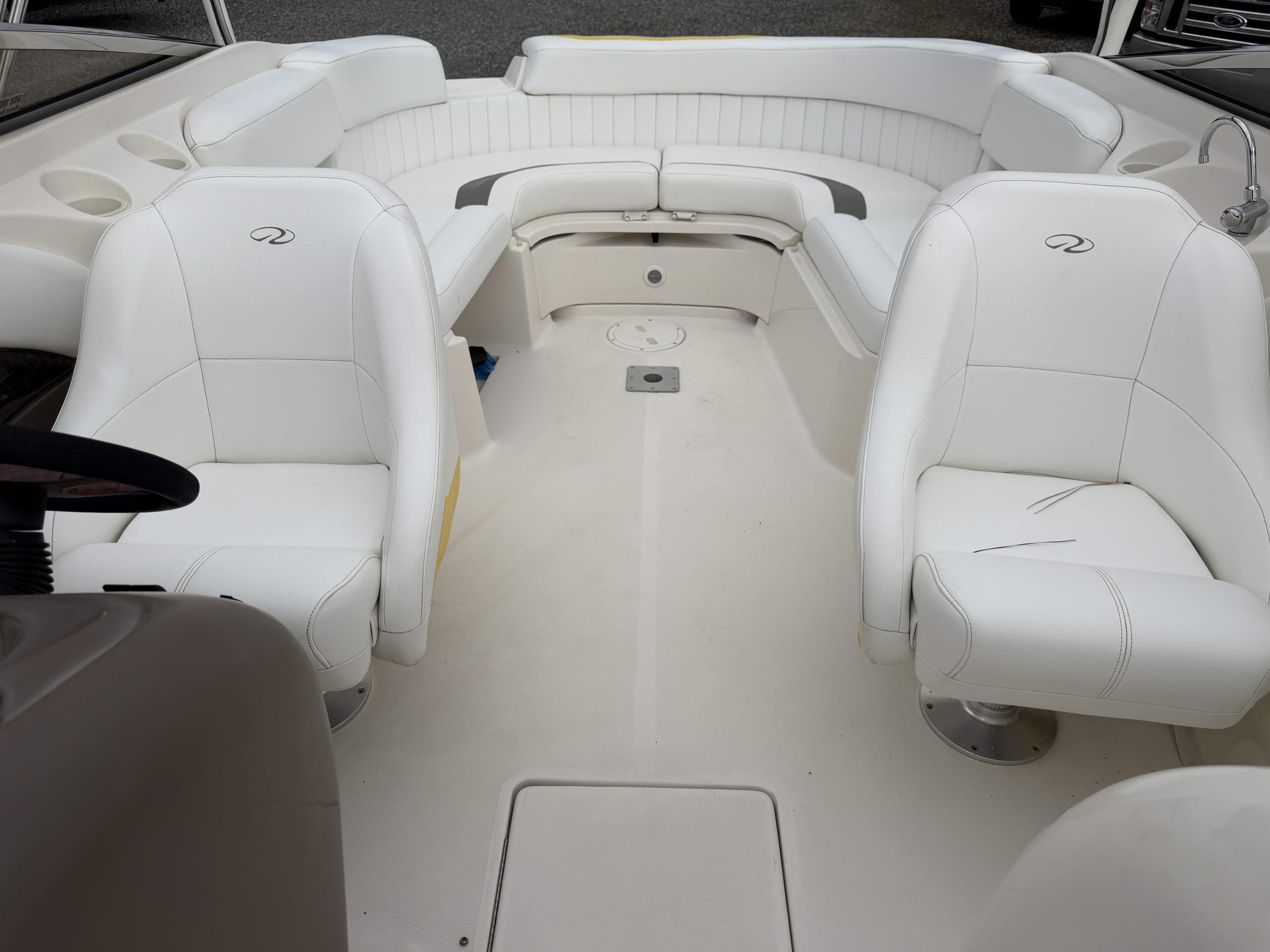 Used 2005 Regal 2400 #B-14F224T