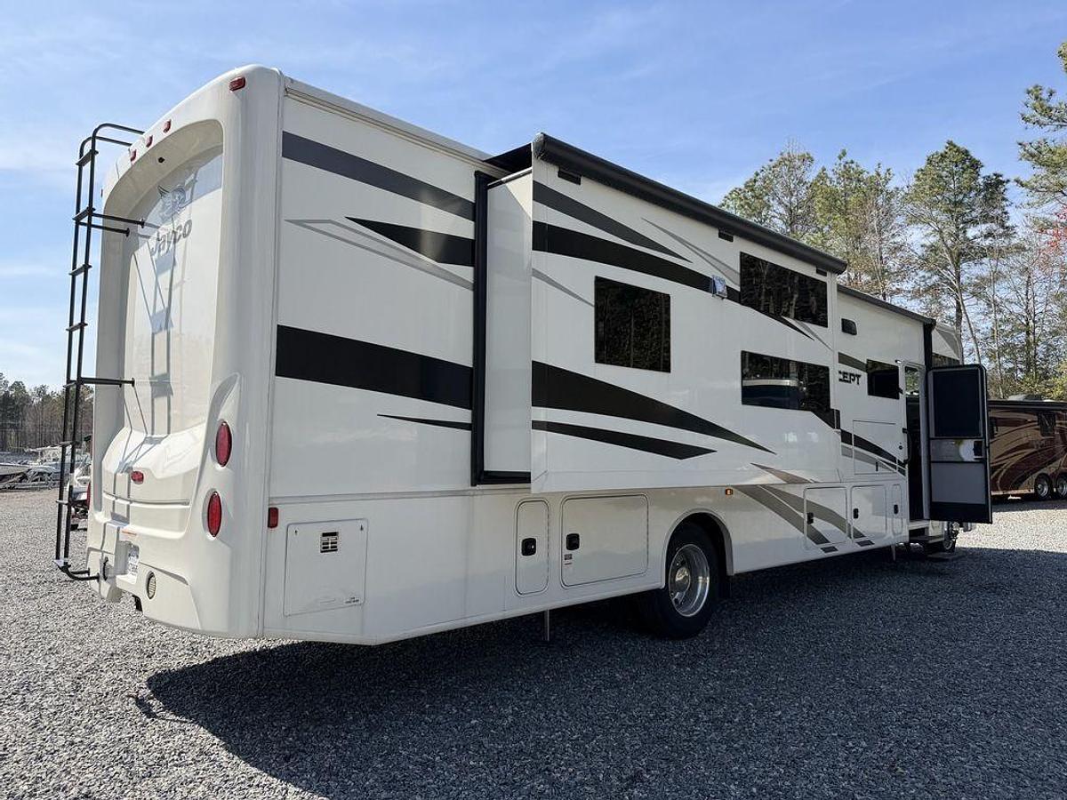 Used 2024 Jayco Precept 36A
