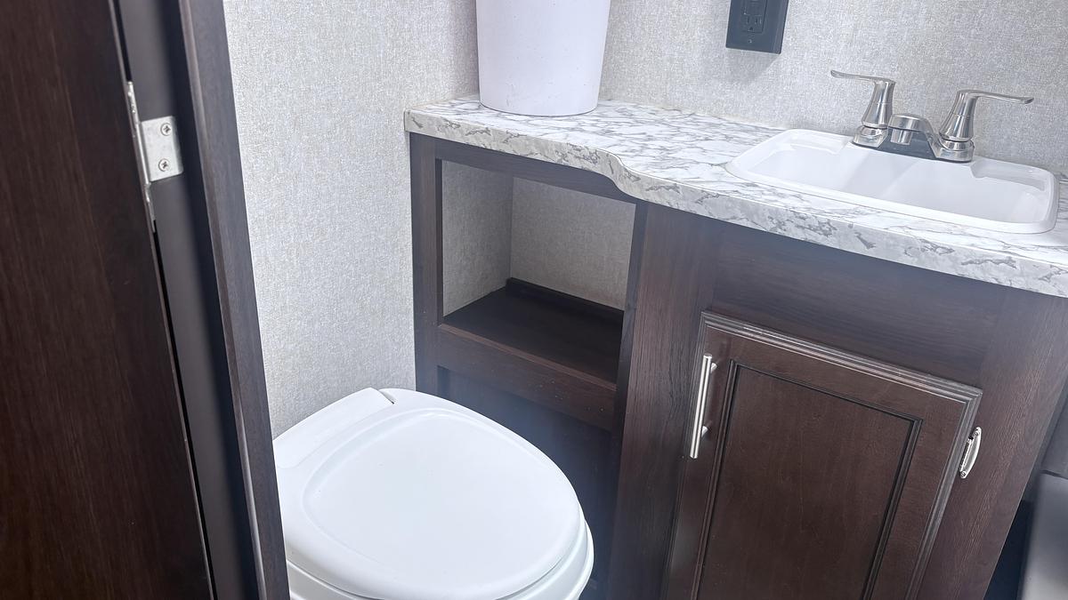 Used 2019 Jayco Jay Flight SLX M-212 QB