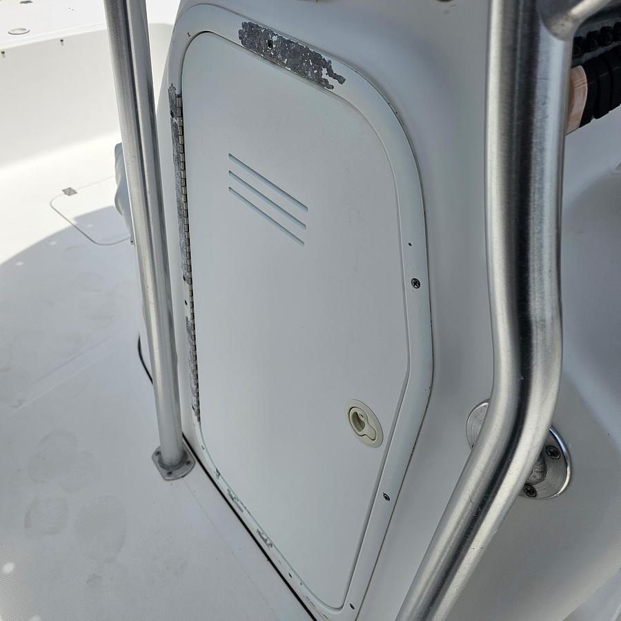 Used 2014 Tidewater 2200 Carolina Bay
