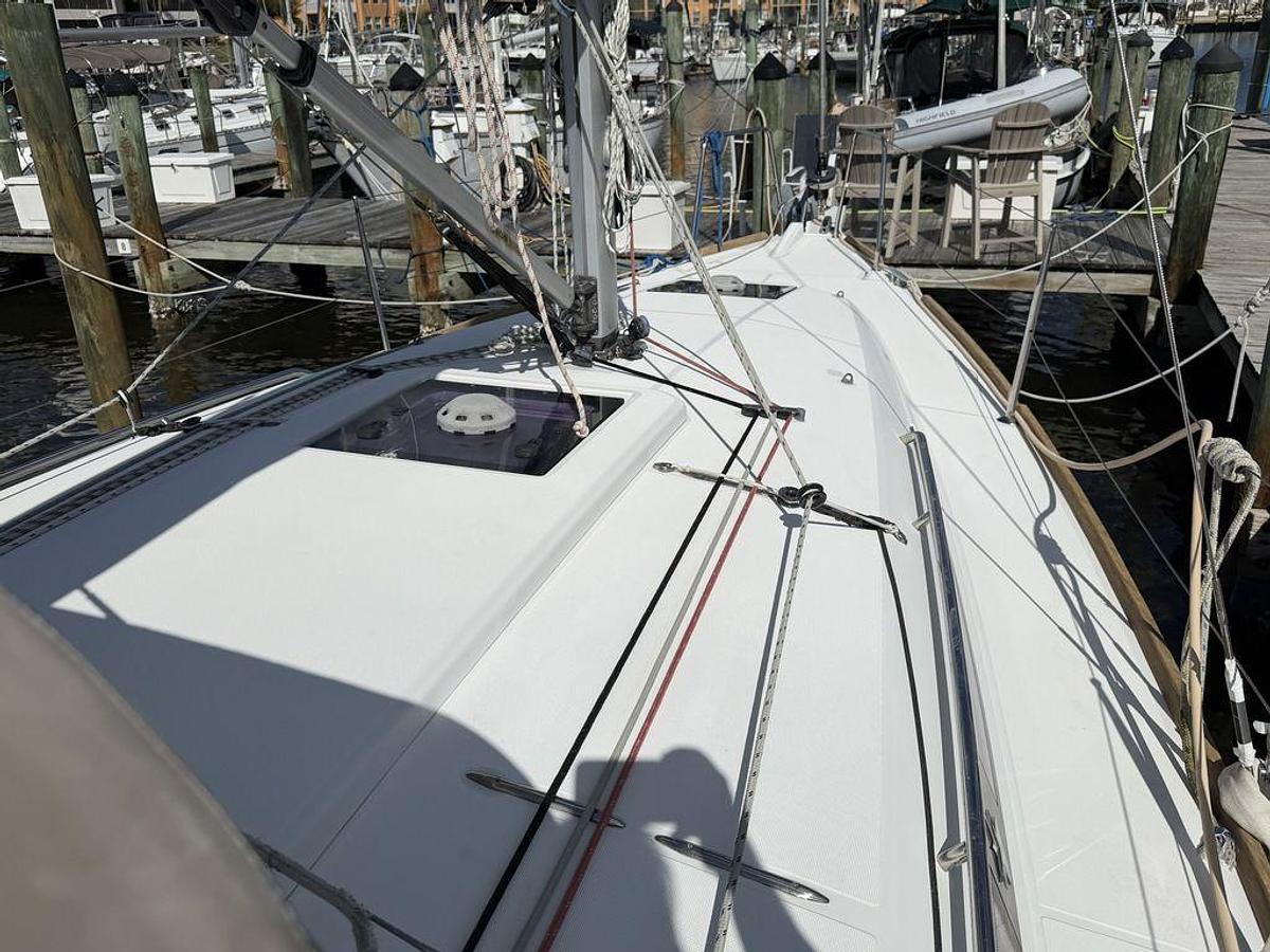 Used 2015 Jeanneau Sun Odyssey 349