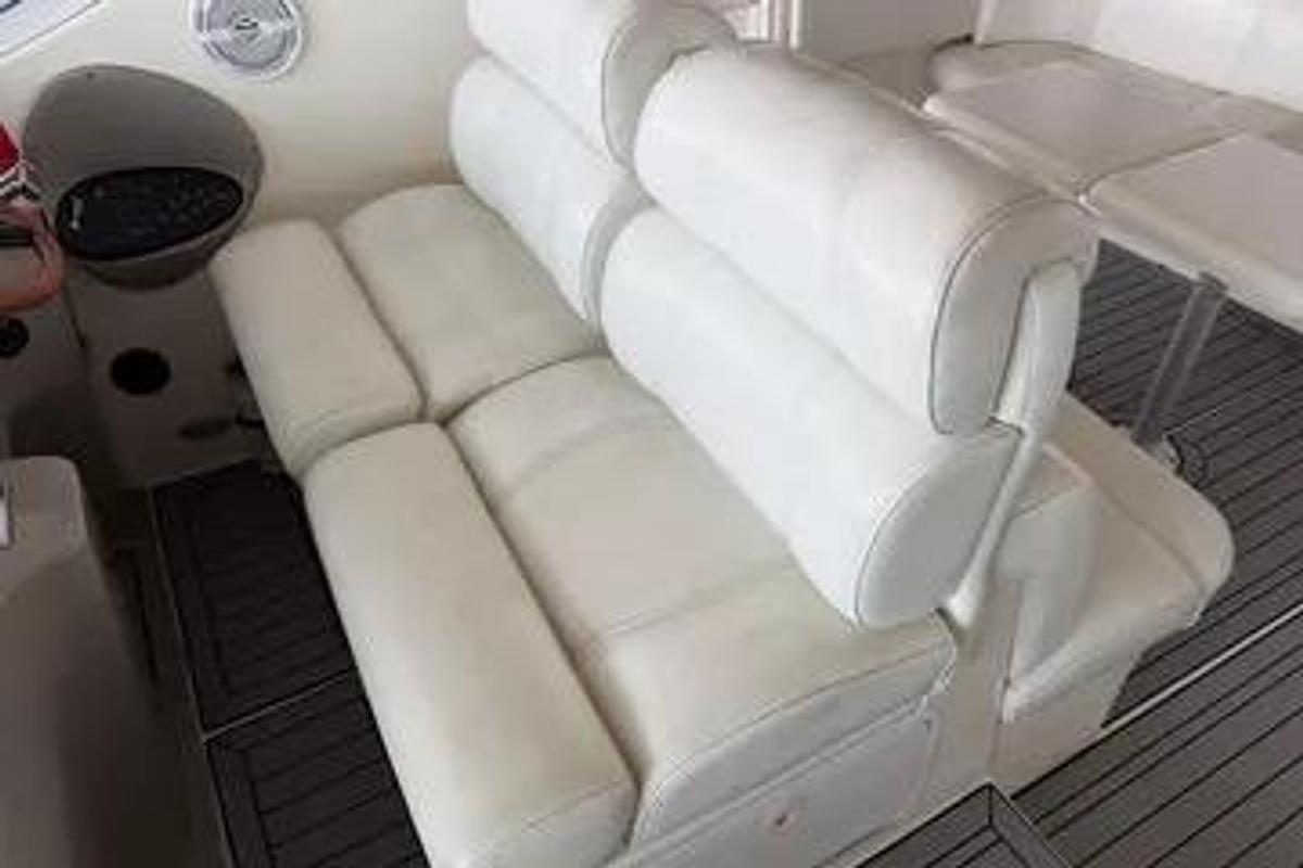 Used 2003 Cruisers Yachts  405 Express Motoryacht