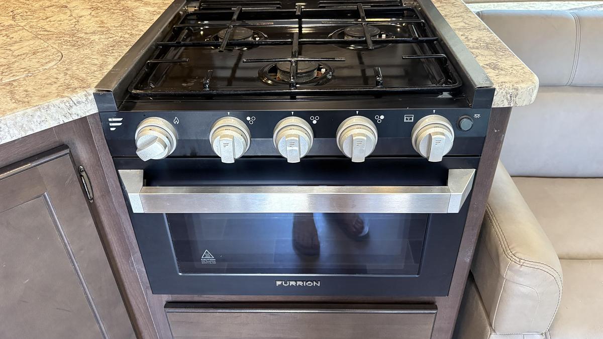 Used 2020 Thor Chateau
