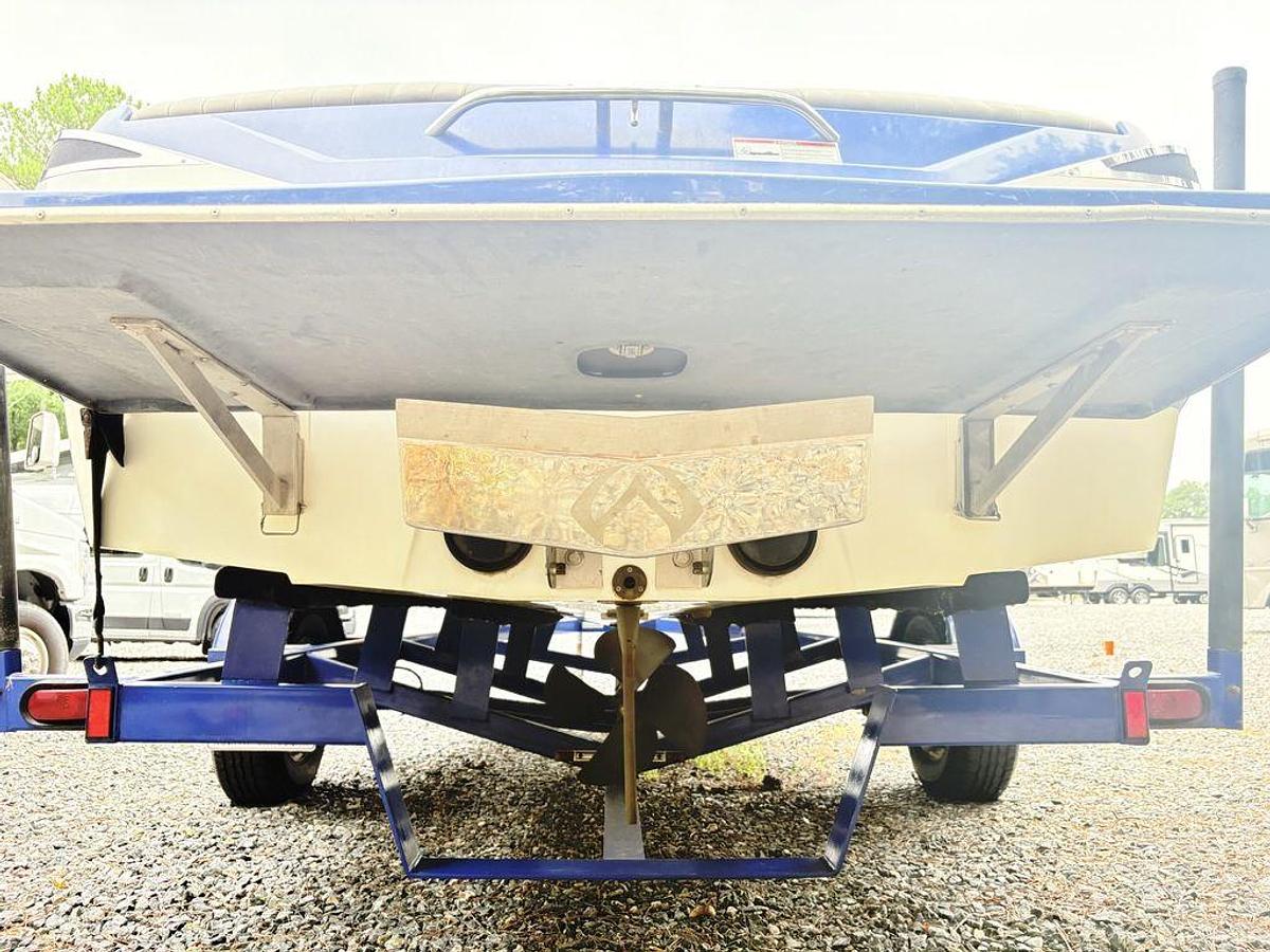 Used 2007 Malibu Boats Wakesetter VTX