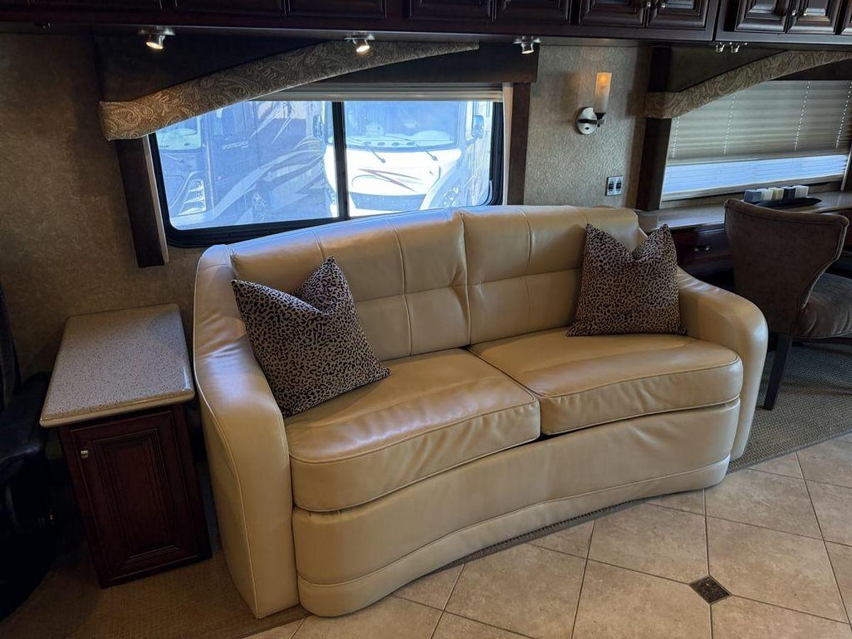 Used 2008 Fleetwood Revolution 42K