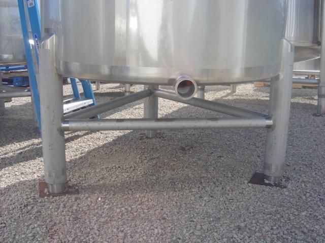 Refurbished 600 GALLON MIX TANK WITH DUAL TOP MANWAYS