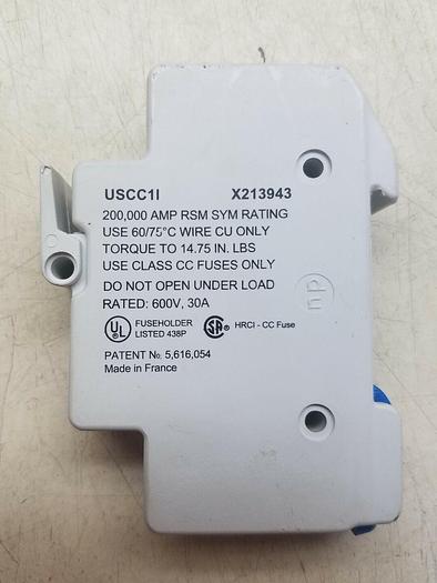 Used FERRAZ SHAWMUT ULTRASAFE 1-POLE FUSE HOLDER USCC1I X213943