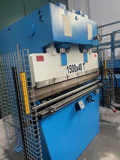 Usato PIEGATRICE FARINA IDRAULICA 1500X40