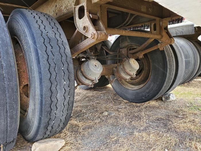 Used 23' Alloy Hopper Trailer