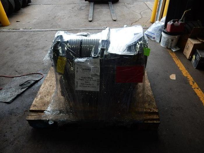 Used 1999 International 2574