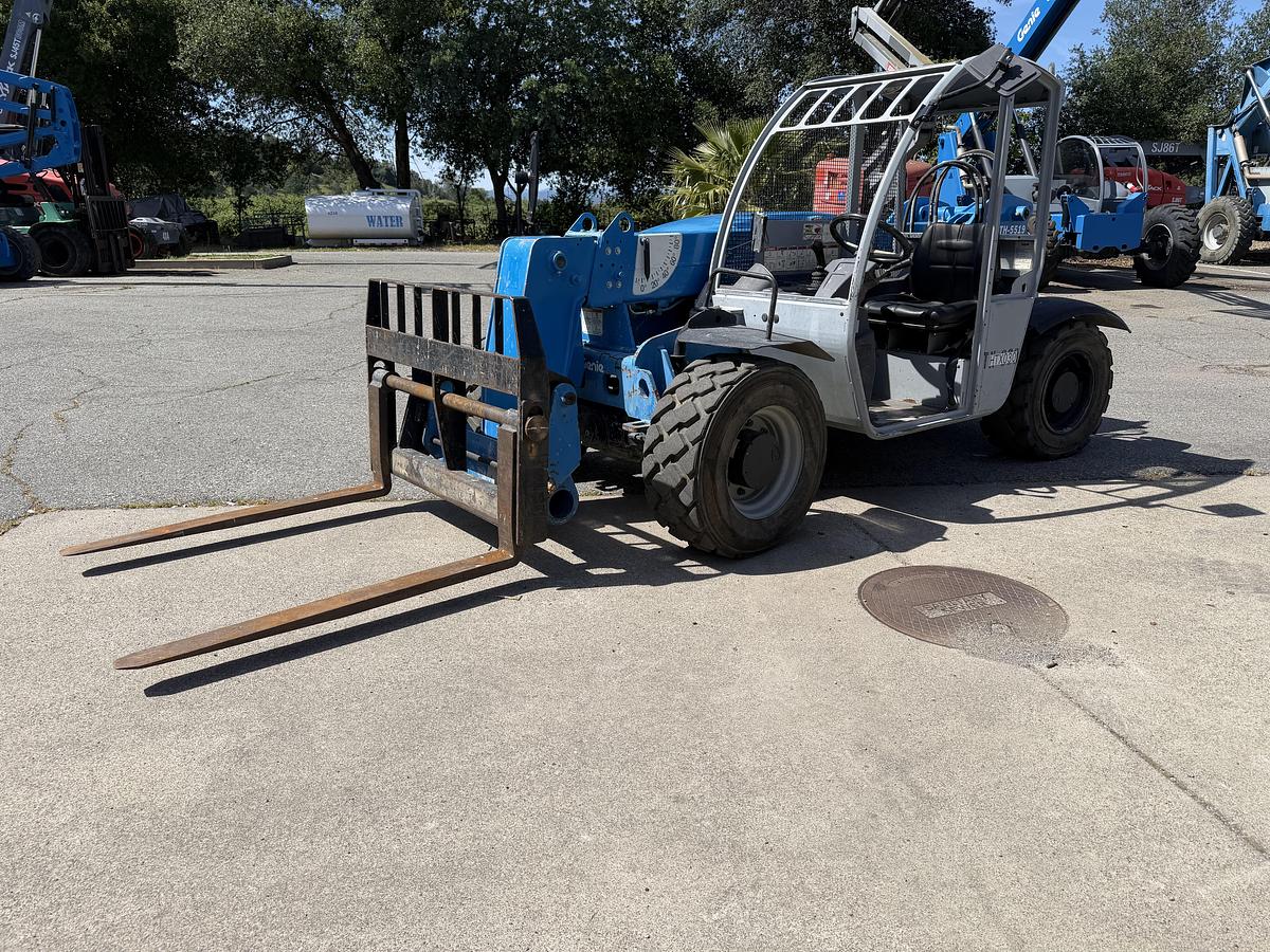 Used 2014 Genie GTH-5519