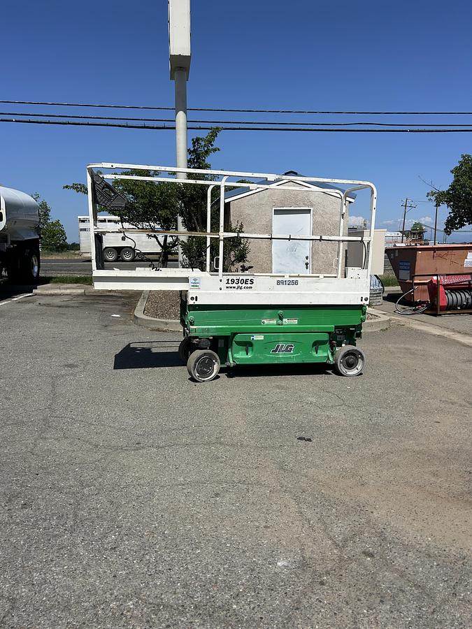 Used 2016 JLG 1930ES