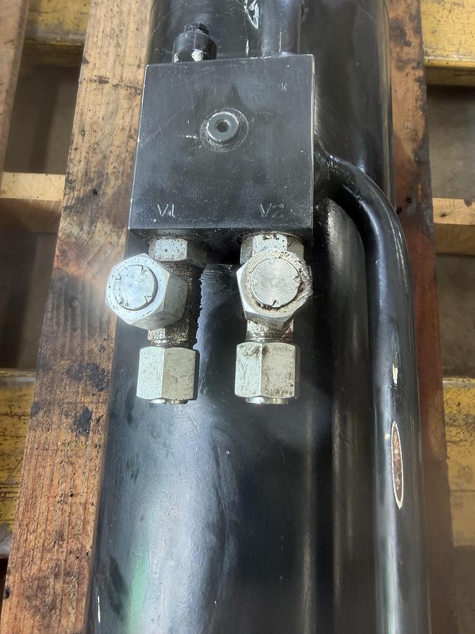 Used 2017 JLG 1001184453