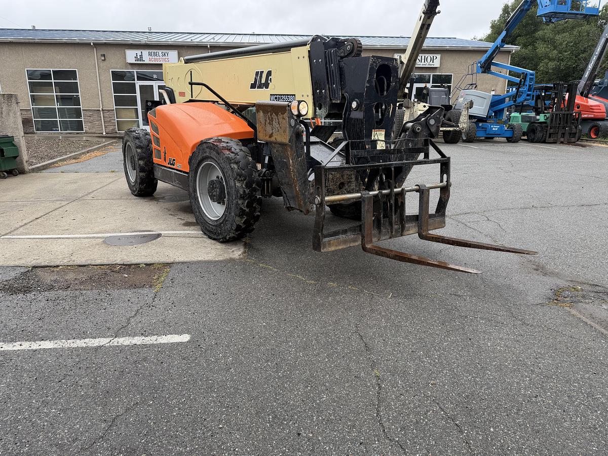 Used 2017 JLG G12-55