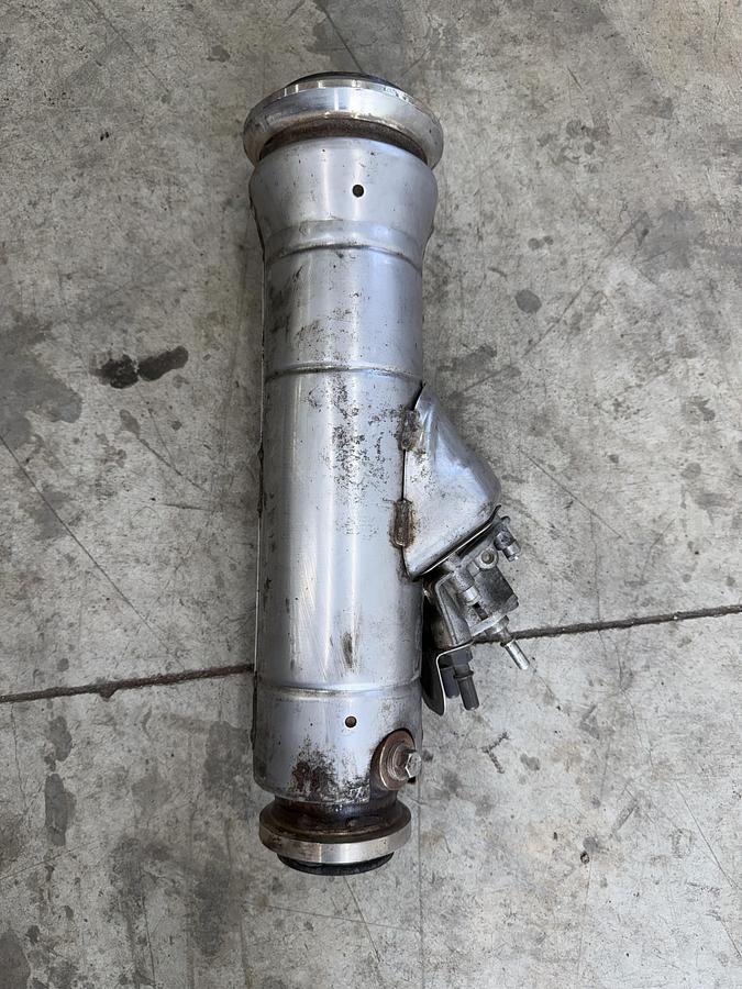 Used 2017 JLG JLG 1001164404 , 1001164404S , 70030258 , 70030256 DOSER INJECTOR REACTOR