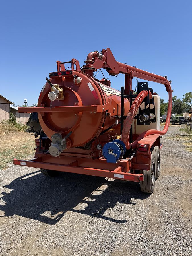 Used 2014 DITCH WITCH FX50
