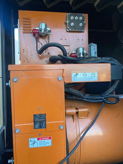 Used 2007 60 KW SINGLE PHASE GENERAC