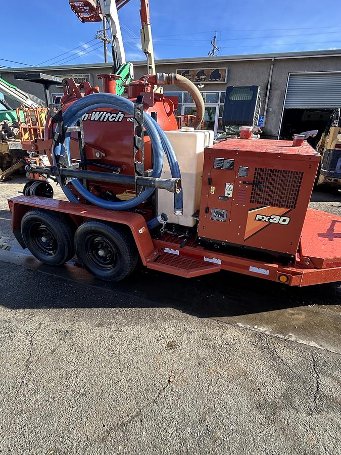 Used 2017 DITCH WITCH FX30