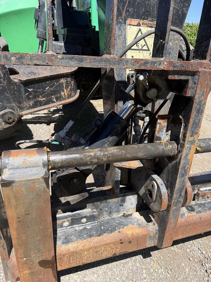 Used JLG G12-55A