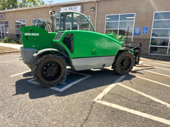 Used 2014 GENIE GTH-5519