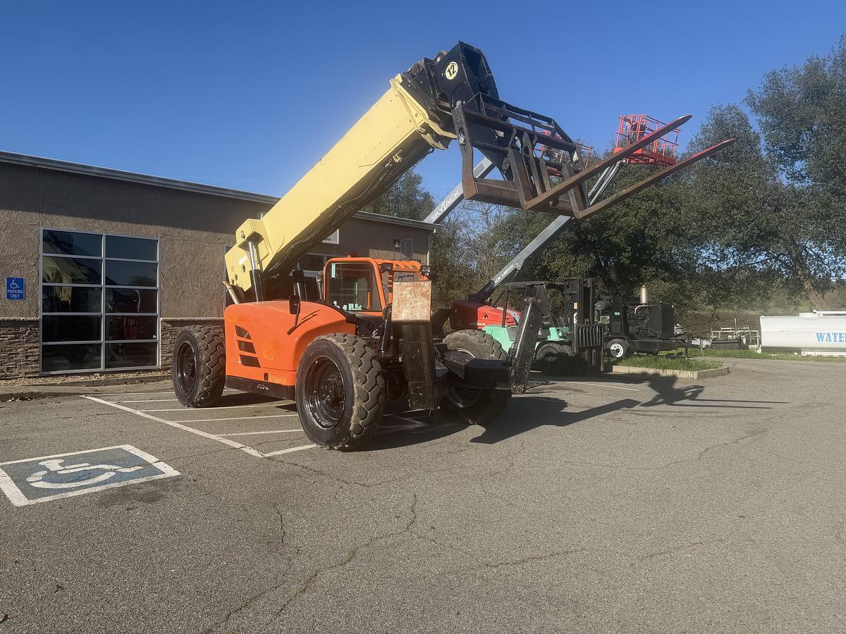 Used 2013 JLG G12-55A