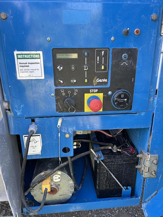 Used 2008 Genie GS-4390