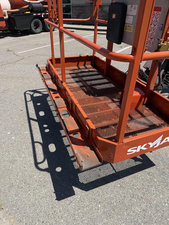 Used 2016 Skyjack SJ46AJ