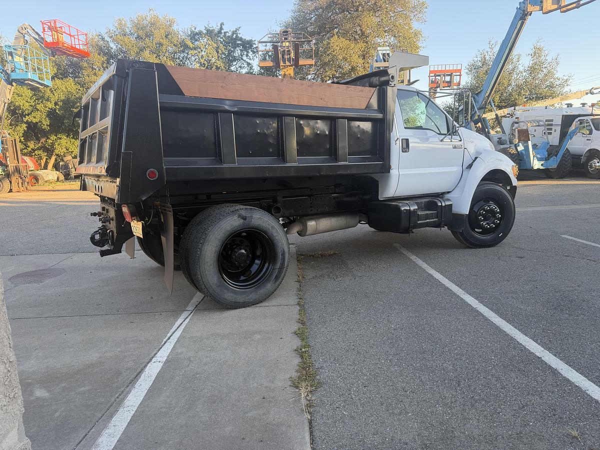 Used 2003 FORD F650