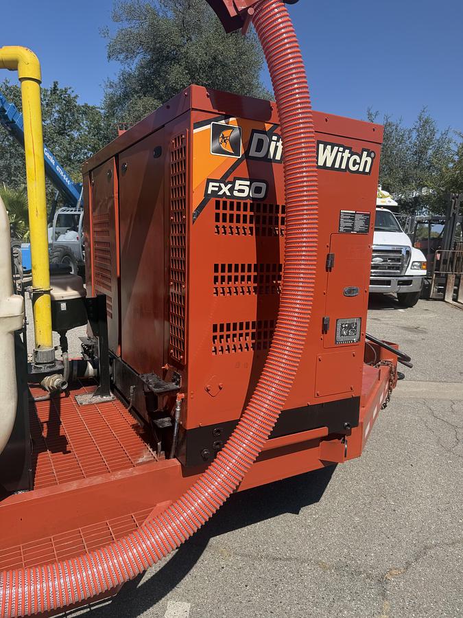Used 2017 DITCH WITCH FX50