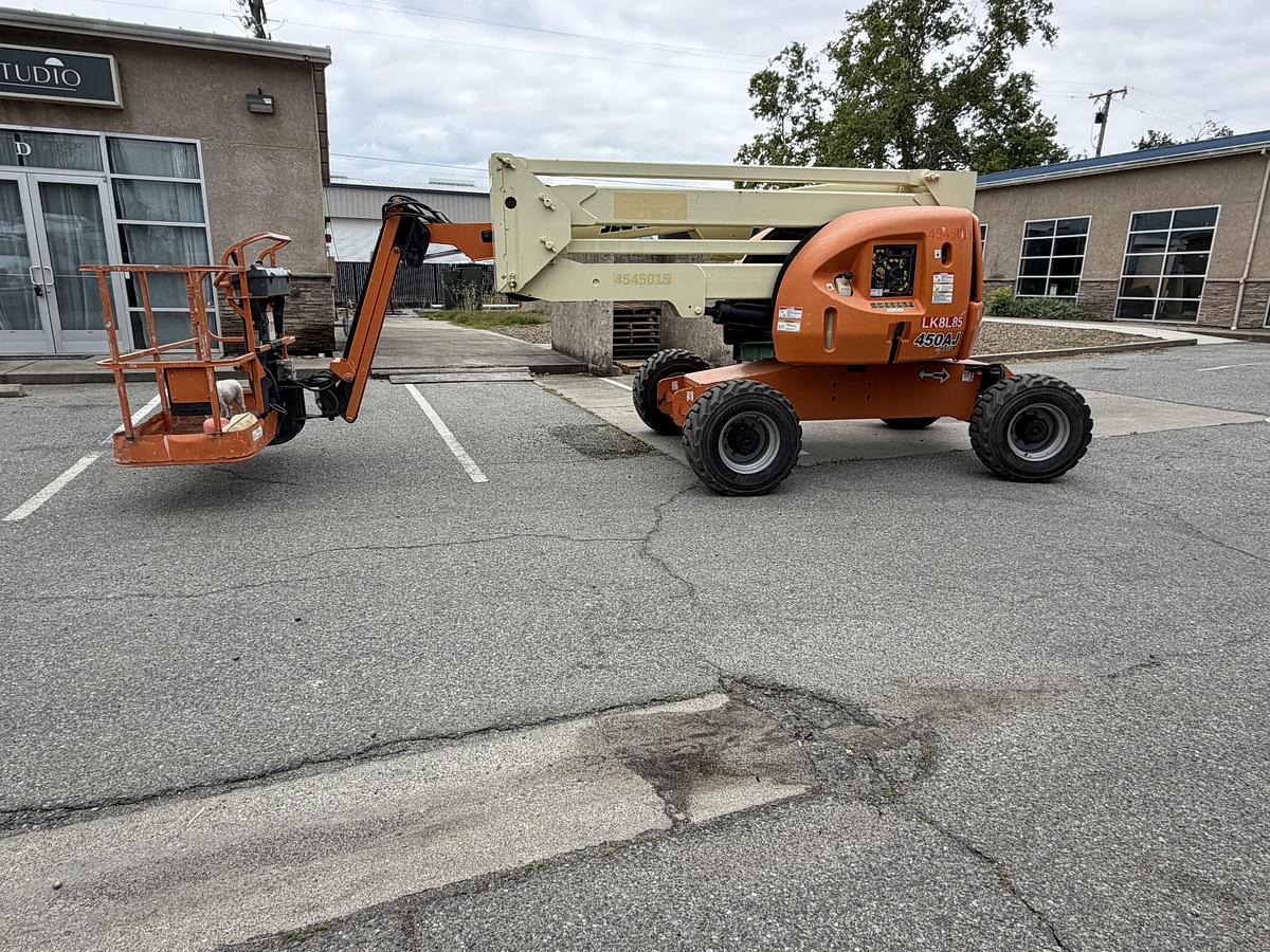 Used 2015 JLG 450AJ SERIES 2