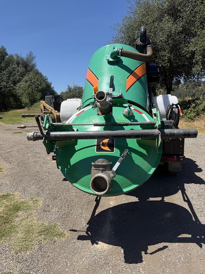 Used 2019 DITCH WITCH HX30