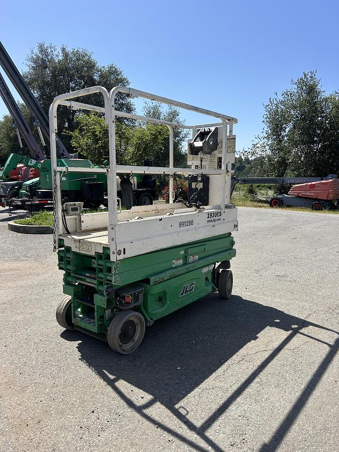 Used 2016 JLG 1930ES