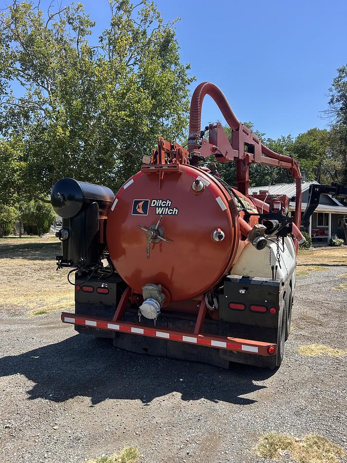Used 2006 DITCH WITCH FX60