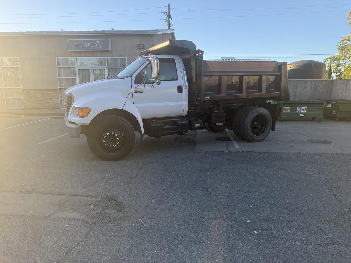 Used 2003 FORD F650