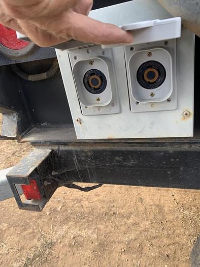 Used 16 LIGHT LARGE LIGHT TOWER