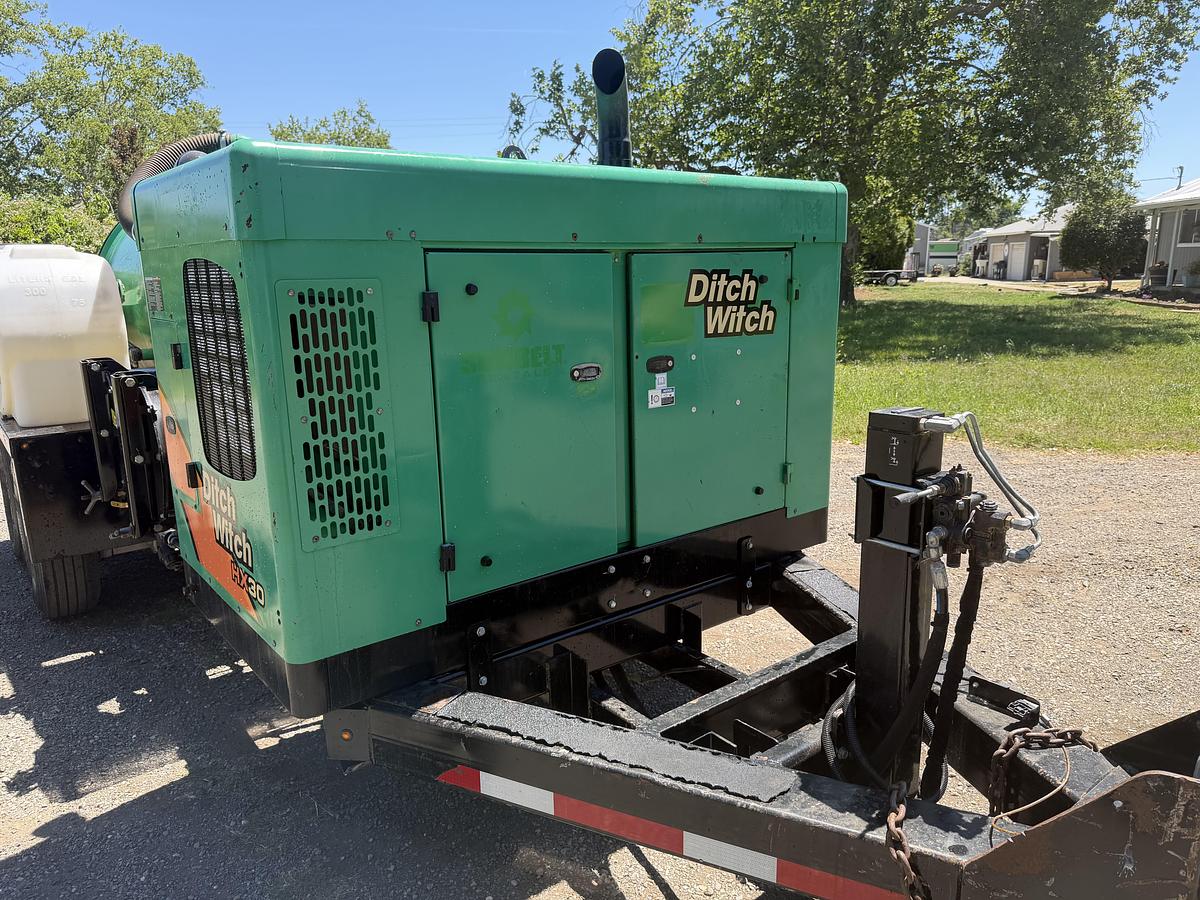 Used 2019 DITCH WITCH HX30
