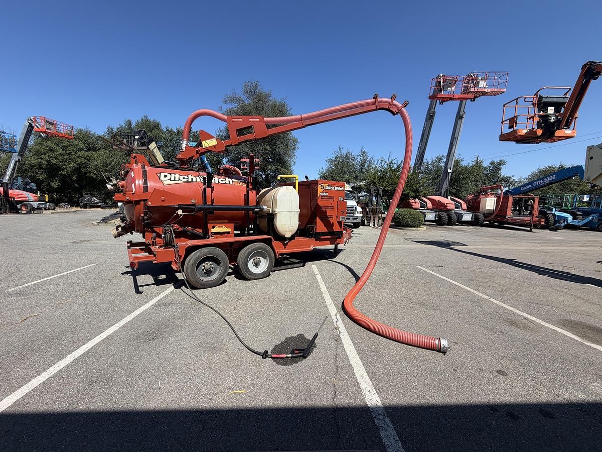 Used 2017 DITCH WITCH FX50