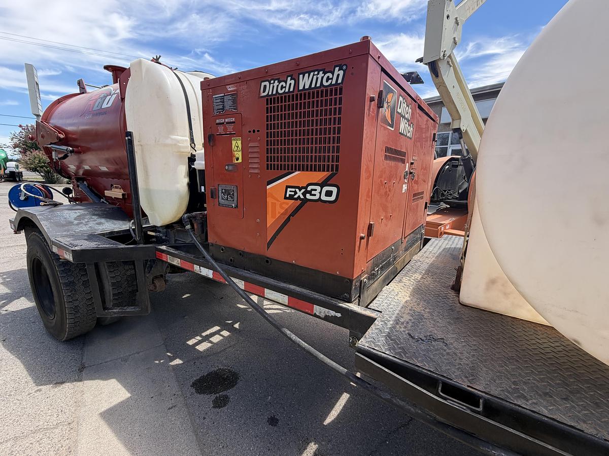 Used 2018 DITCH WITCH FX30
