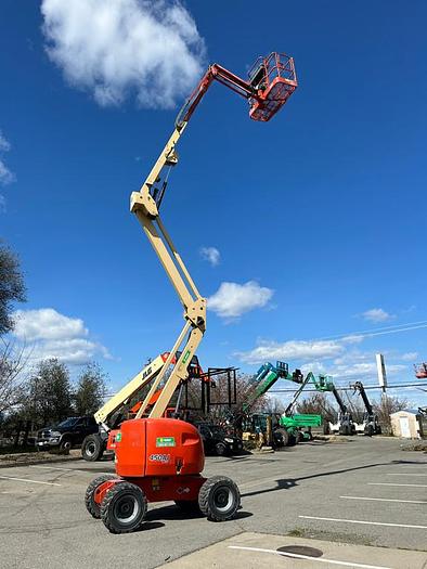 Used JLG 450AJ ARTICULATING BOOM LIFT